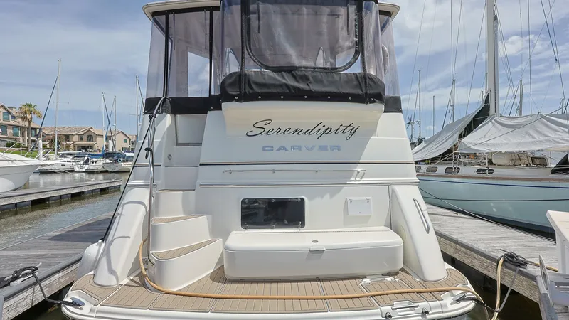Slide: The Image of Carver Yachts 396 Motor Yacht 2006 - 37