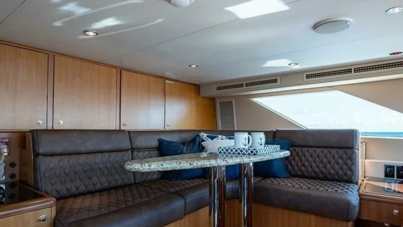 Slide: The Image of Hatteras 100 Raised Pilothouse 2003 - 40