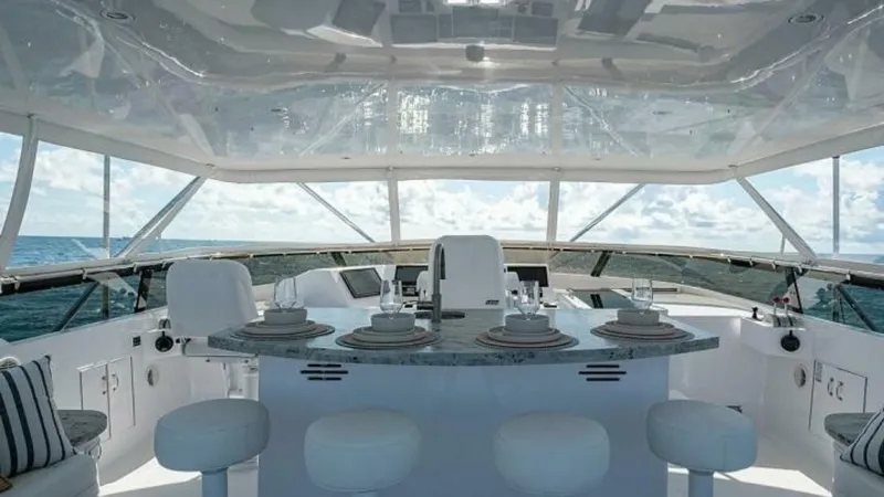 Slide: The Image of Hatteras 100 Raised Pilothouse 2003 - 49