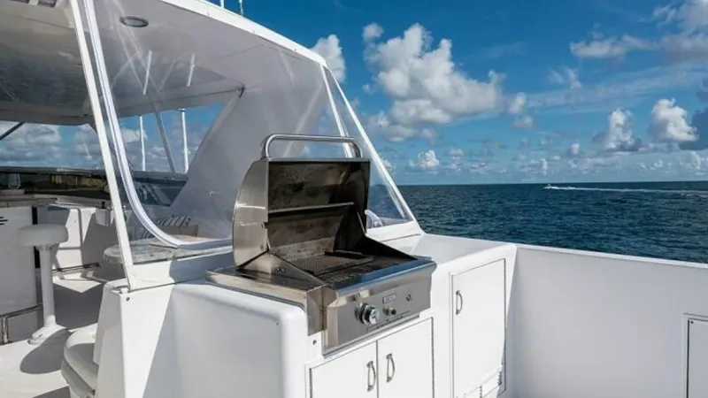 Slide: The Image of Hatteras 100 Raised Pilothouse 2003 - 55