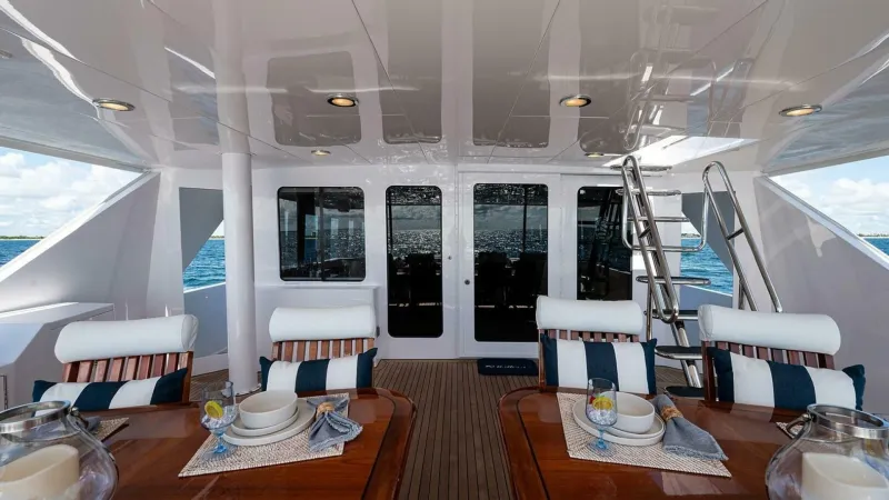 Slide: The Image of Hatteras 100 Raised Pilothouse 2003 - 60