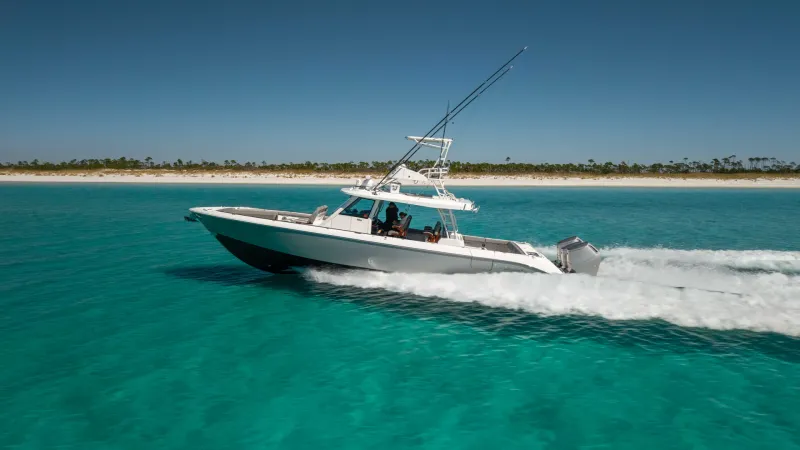 Slide: The Image of Everglades 455 Center Console 2024 - 51