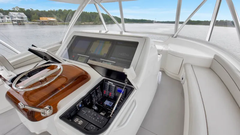 Slide: The Image of Viking 68 Convertible 2020 - 32