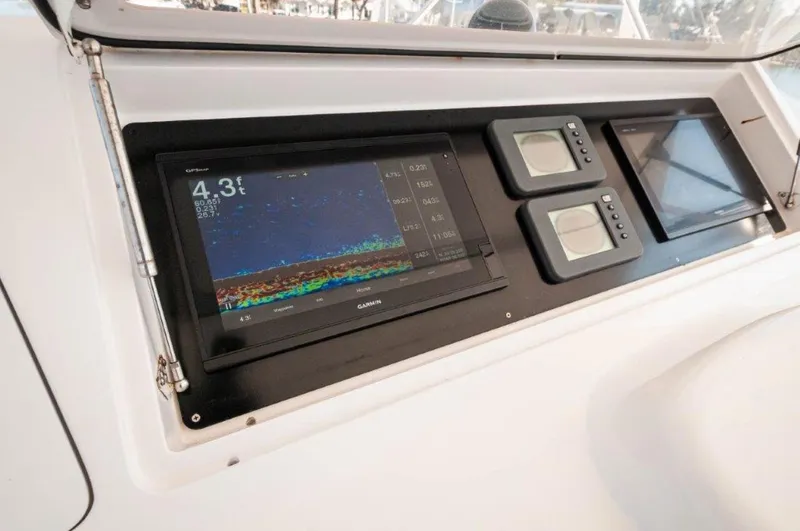 Slide: The Image of Viking 61 Convertible 2001 - 32