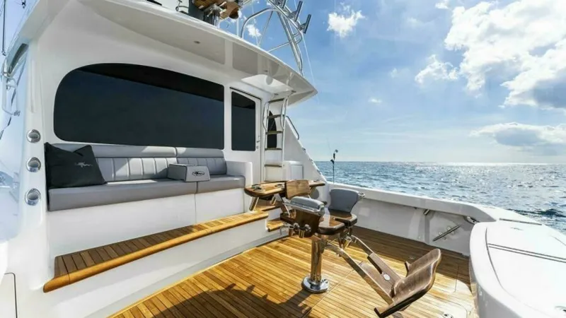 Slide: The Image of Viking 50 Convertible 2027 - 6