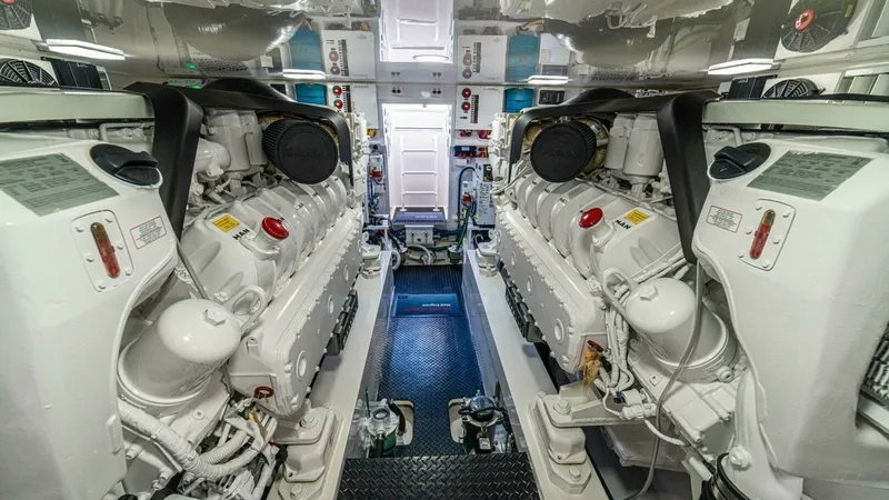 Slide: The Image of Viking 64 Convertible 2027 - 49