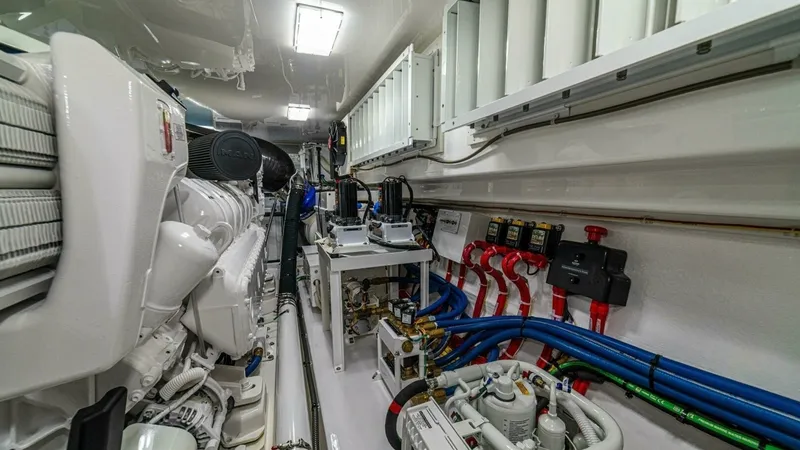 Slide: The Image of Viking 64 Convertible 2027 - 41