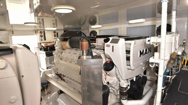 Slide: The Image of Viking 55 Convertible 2016 - 49
