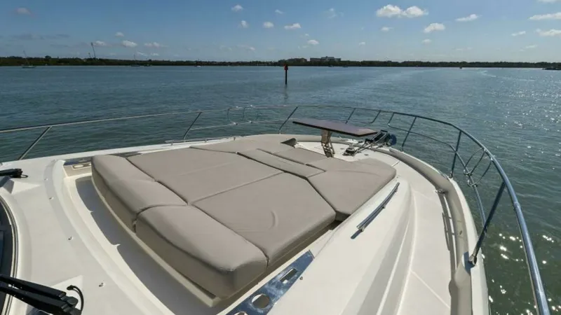 Slide: The Image of Prestige 590 Flybridge 2022 - 52