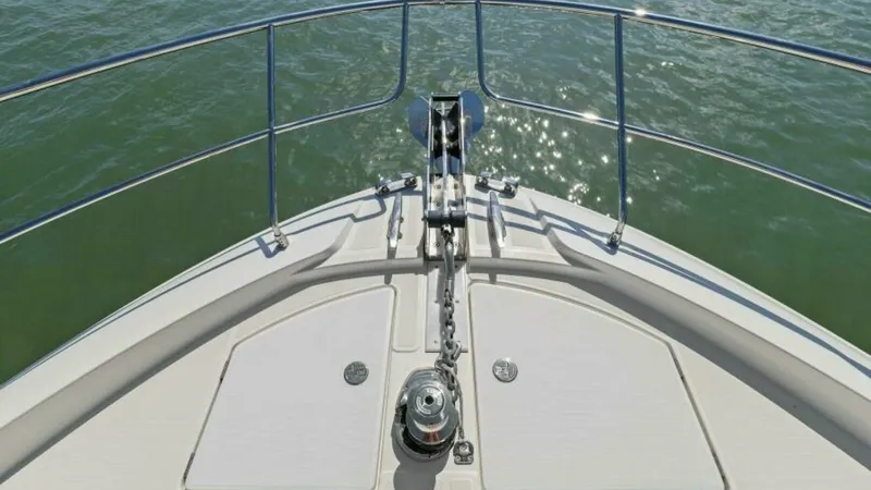 Slide: The Image of Prestige 590 Flybridge 2022 - 55
