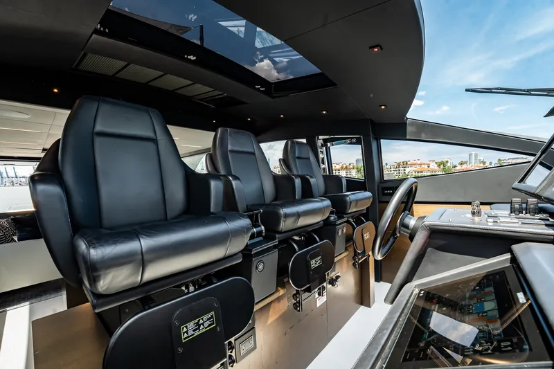 Slide: The Image of Pershing 8X 2019 - 43