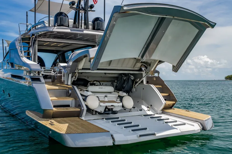 Slide: The Image of Pershing 8X 2019 - 27