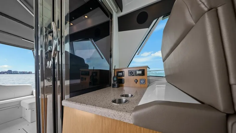 Slide: The Image of Cruisers 48 Cantius 2014 - 14