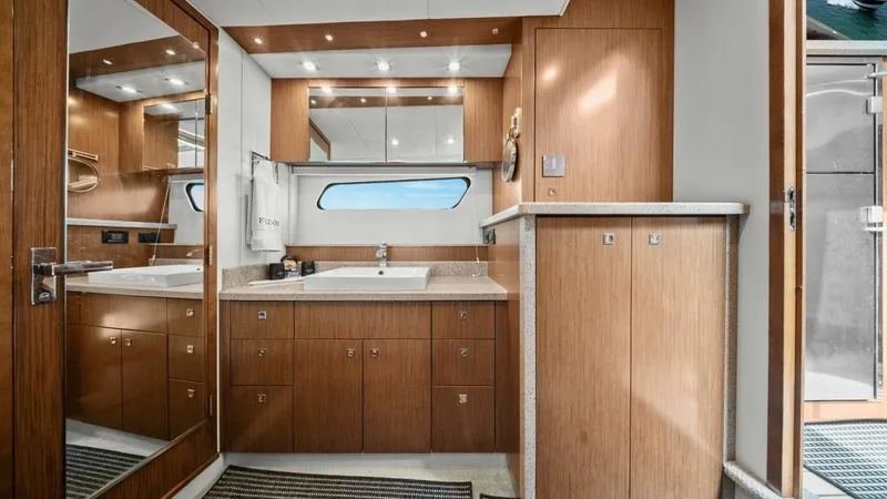 Slide: The Image of Cruisers 48 Cantius 2014 - 31