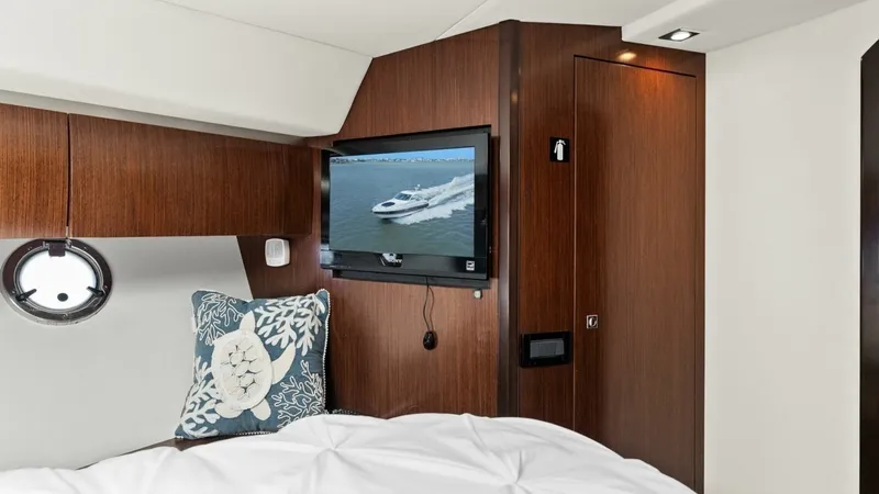 Slide: The Image of Cruisers 540 Coupe 2012 - 21