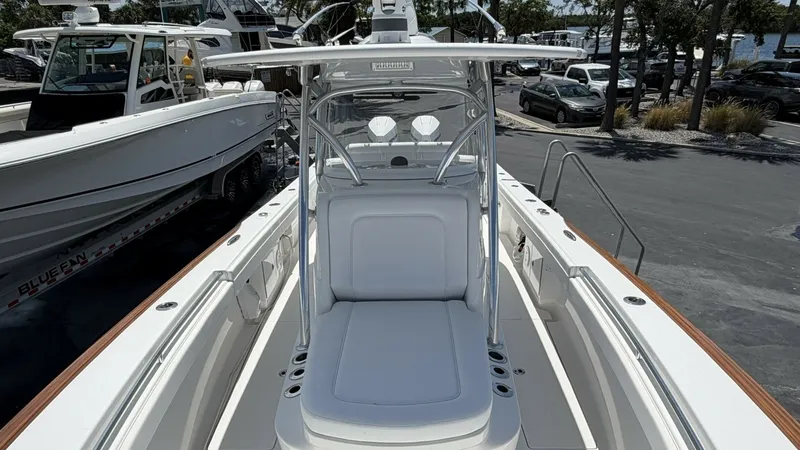 Slide: The Image of Valhalla Boatworks V33 2023 - 10