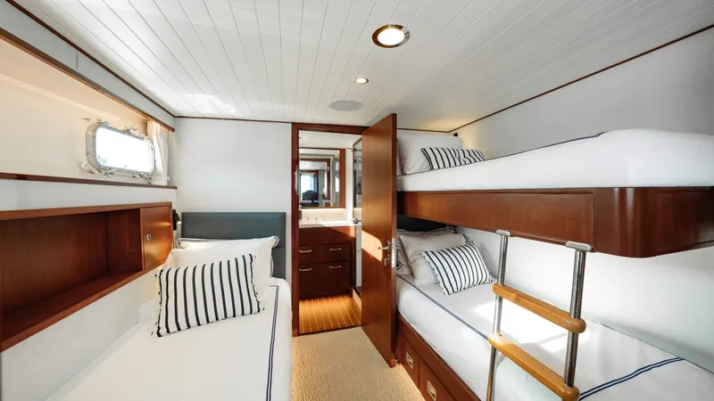 Slide: The Image of Feadship 101 1971 - 70