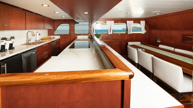 Slide: The Image of Feadship 101 1971 - 51