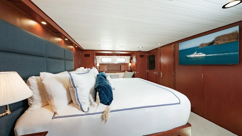 Slide: The Image of Feadship 101 1971 - 67