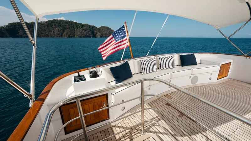 Slide: The Image of Feadship 101 1971 - 30