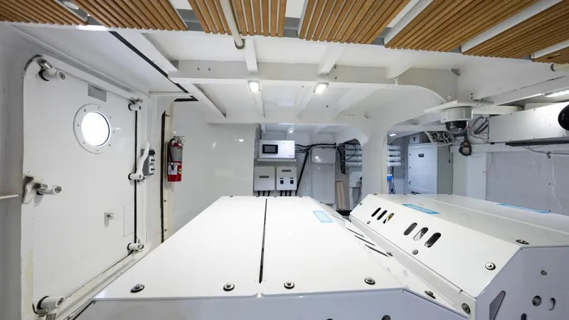 Slide: The Image of Feadship 101 1971 - 37