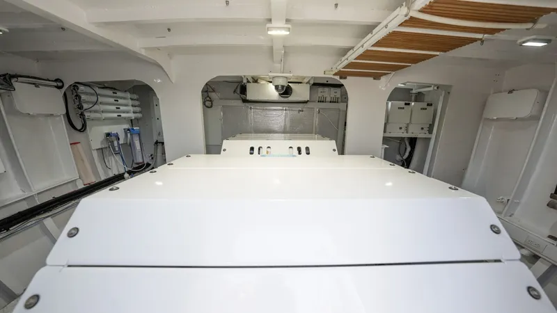 Slide: The Image of Feadship 101 1971 - 40