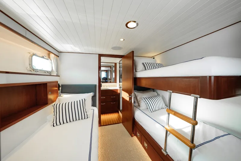 Slide: The Image of Feadship 101 1971 - 70