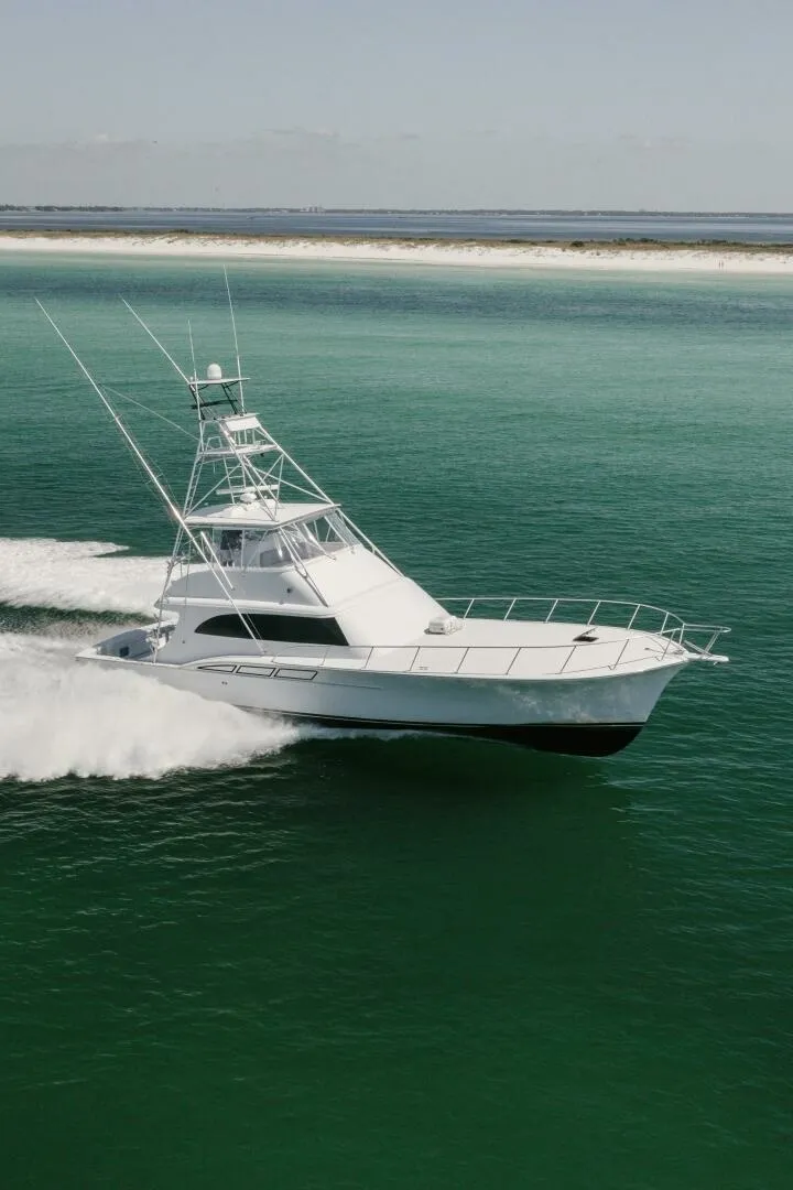 The Image of Miller Marine 60 Convertible 1998 - undefined