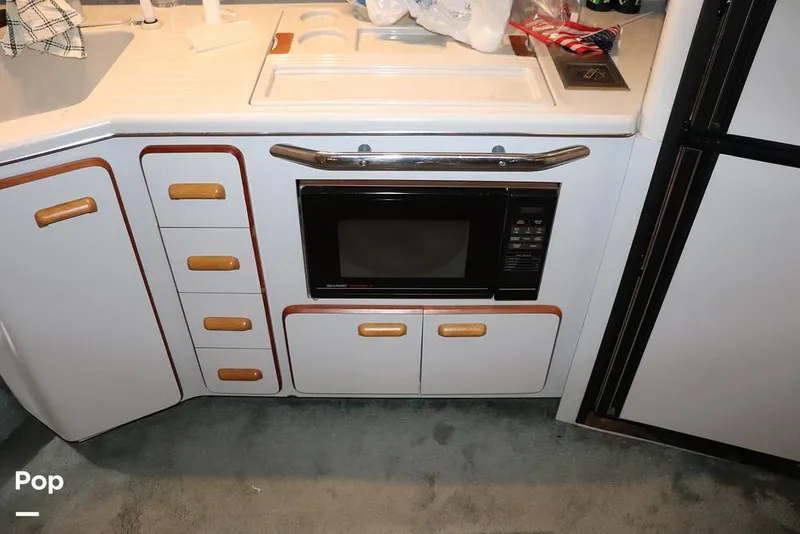 Slide: The Image of Sea Ray 420 Sundancer 1990 - 8950627