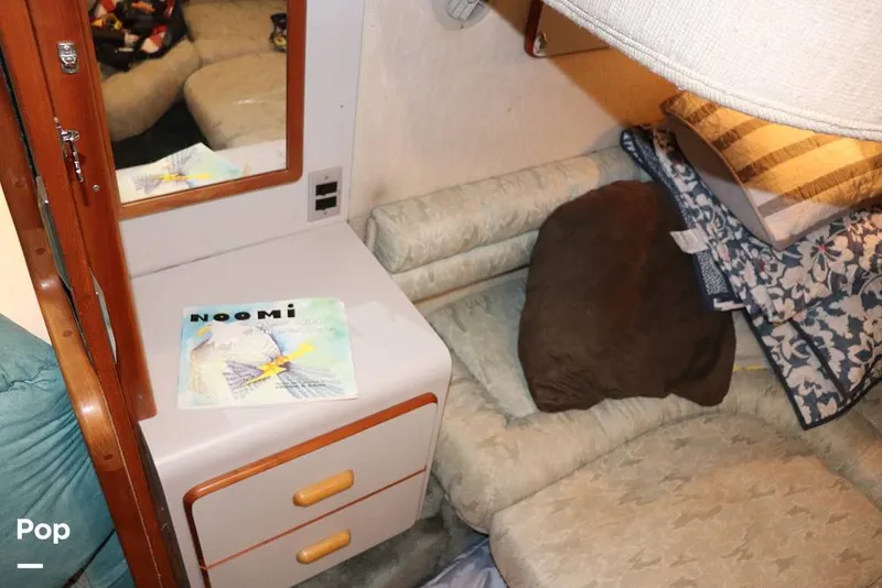 Slide: The Image of Sea Ray 420 Sundancer 1990 - 8950667