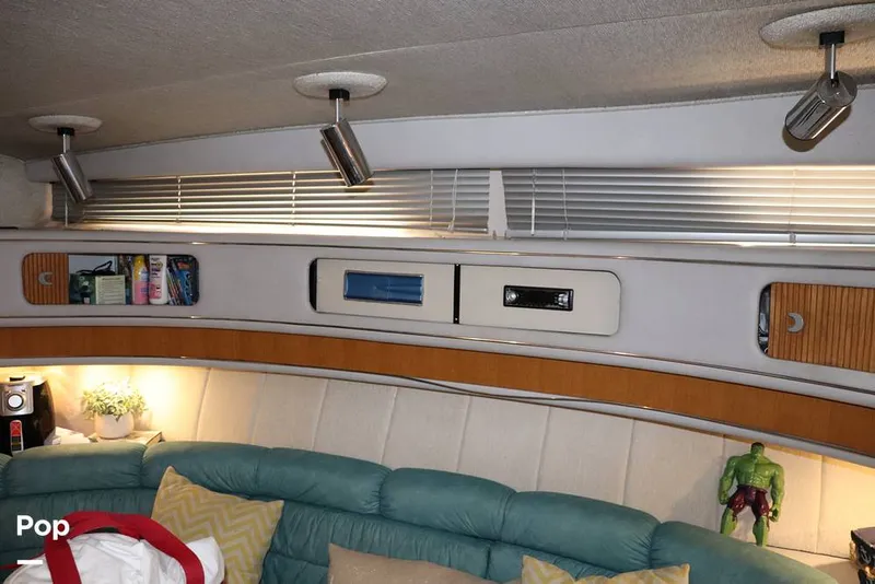 Slide: The Image of Sea Ray 420 Sundancer 1990 - 8950672