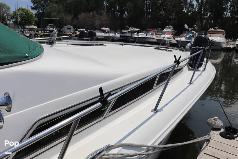 Slide: The Image of Sea Ray 420 Sundancer 1990 - 8950338