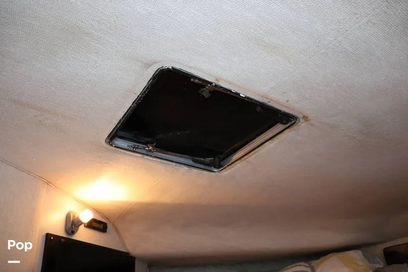 Slide: The Image of Sea Ray 420 Sundancer 1990 - 8950691