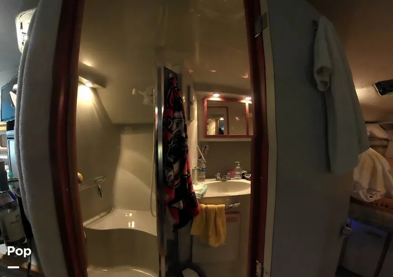 Slide: The Image of Sea Ray 420 Sundancer 1990 - 8950856