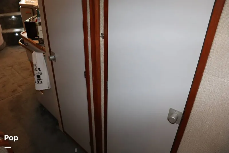 Slide: The Image of Sea Ray 420 Sundancer 1990 - 8950707