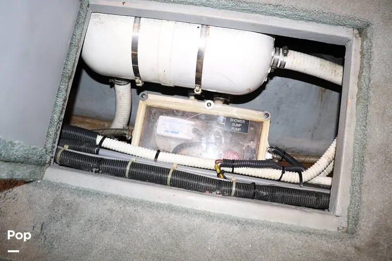 Slide: The Image of Sea Ray 420 Sundancer 1990 - 8950712