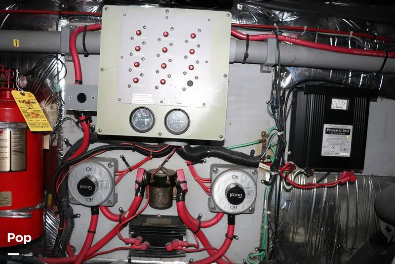 Slide: The Image of Sea Ray 420 Sundancer 1990 - 8950736