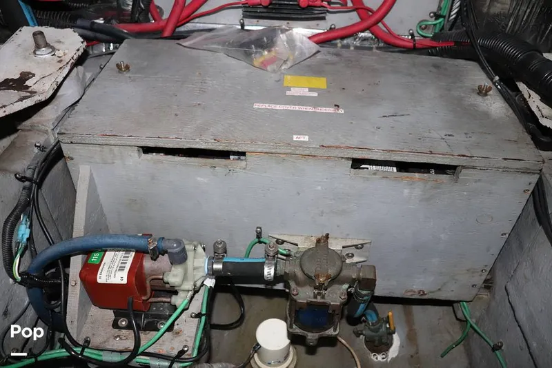 Slide: The Image of Sea Ray 420 Sundancer 1990 - 8950737