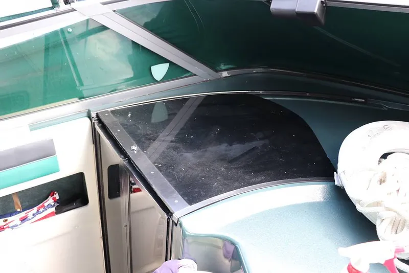 Slide: The Image of Sea Ray 420 Sundancer 1990 - 8950765