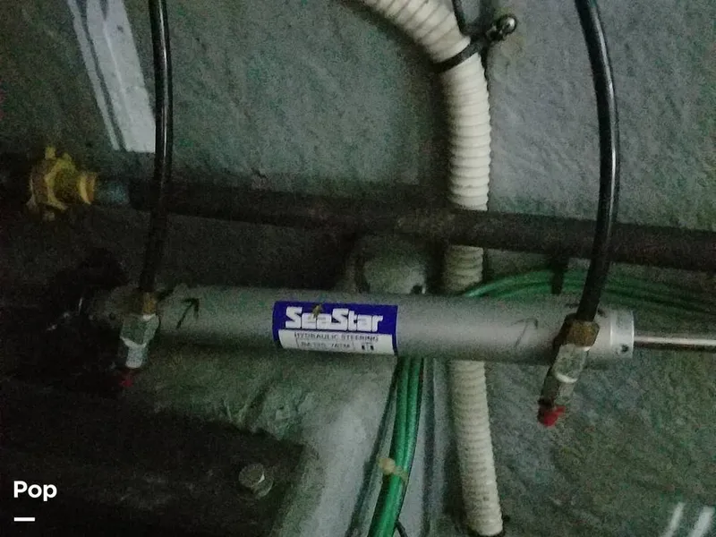 Slide: The Image of Sea Ray 420 Sundancer 1990 - 4350233