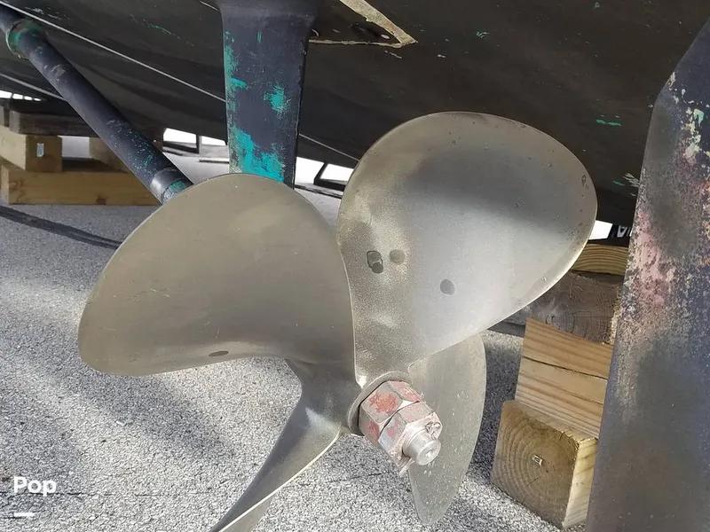 Slide: The Image of Sea Ray 420 Sundancer 1990 - 4350237