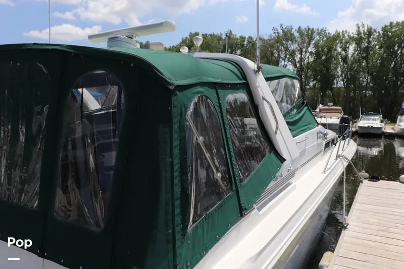 Slide: The Image of Sea Ray 420 Sundancer 1990 - 8950311