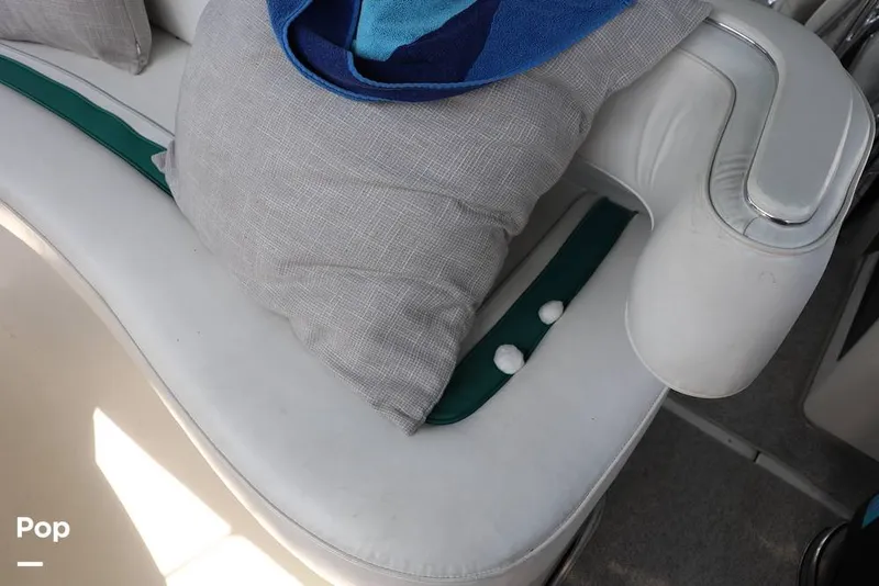 Slide: The Image of Sea Ray 420 Sundancer 1990 - 8950516