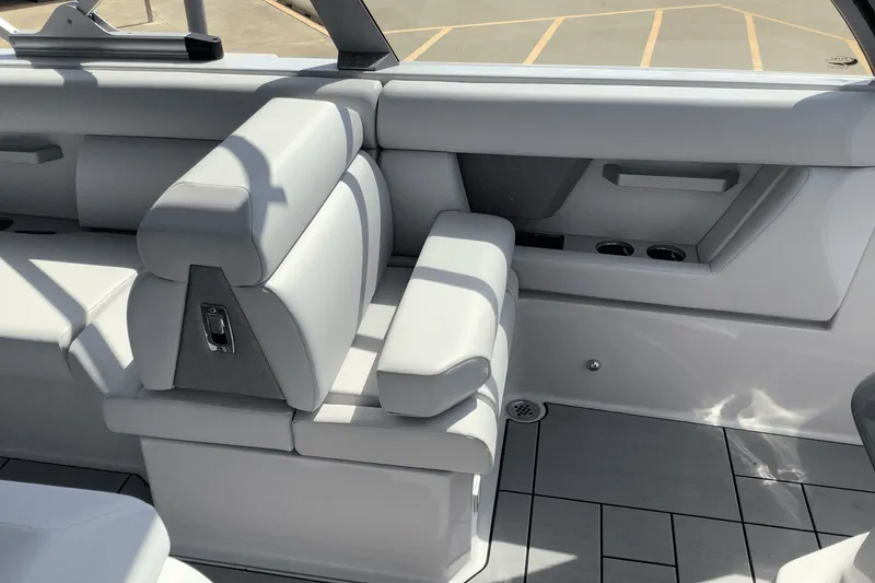 Slide: The Image of Aviara AV28 2024 - 20