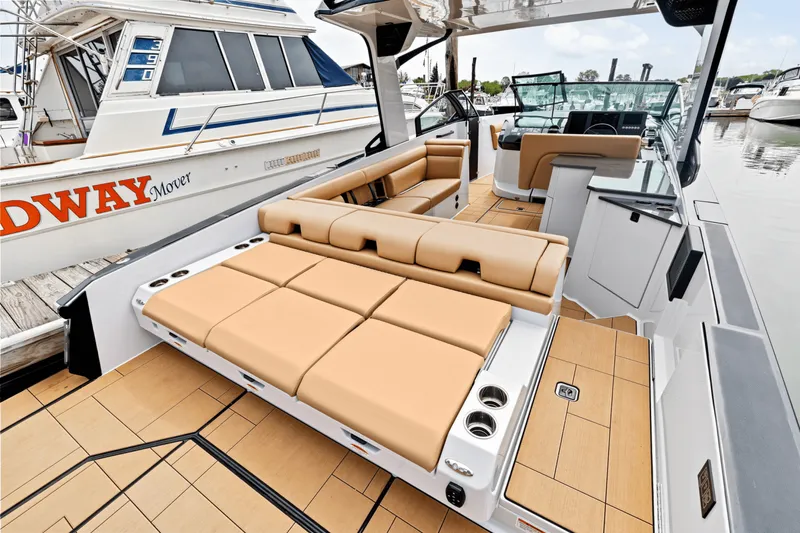 Slide: The Image of Aviara AV32 2024 - 10