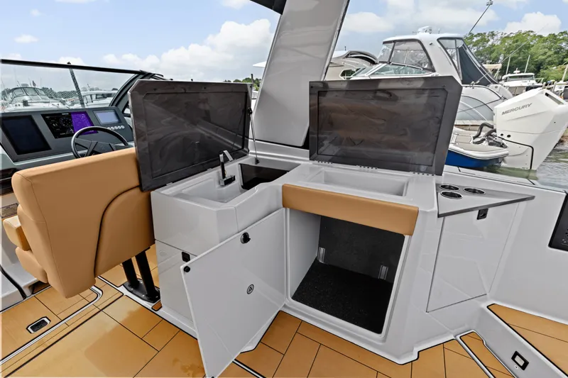 Slide: The Image of Aviara AV32 2024 - 19