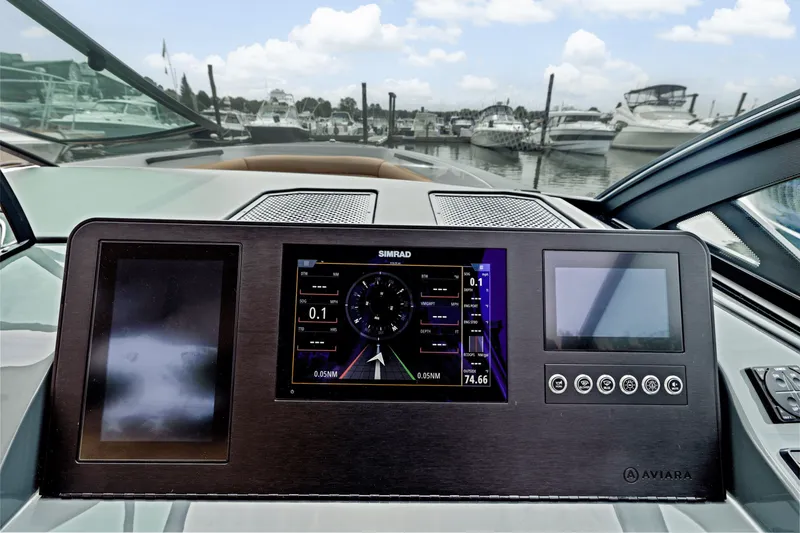 Slide: The Image of Aviara AV32 2024 - 32