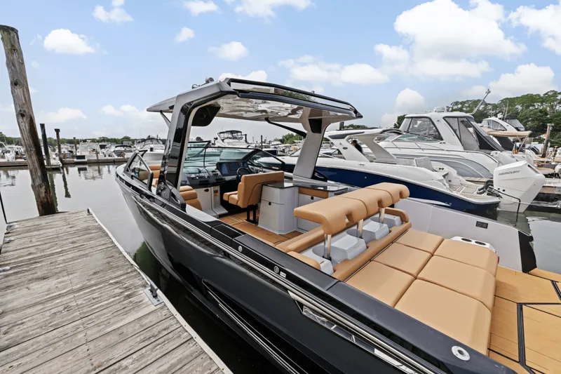 Slide: The Image of Aviara AV32 2024 - 4