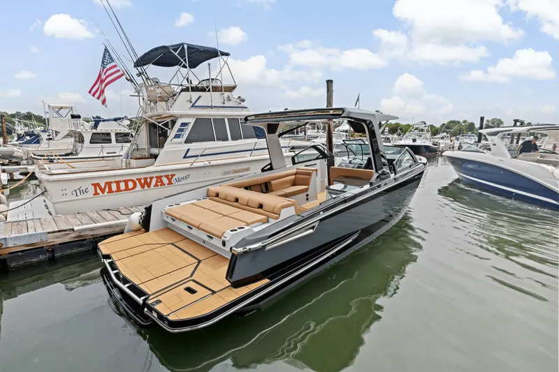 Slide: The Image of Aviara AV32 2024 - 6