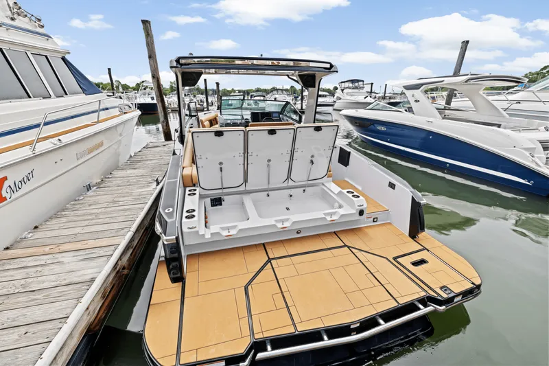 Slide: The Image of Aviara AV32 2024 - 8